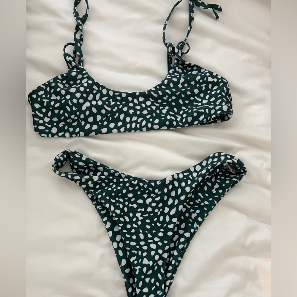 Dark green speckle Zaful swimsuit